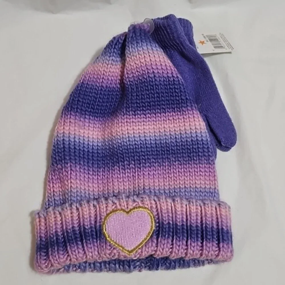 extremely ME! Girls Beanie Hat and Gloves Set OSFM New